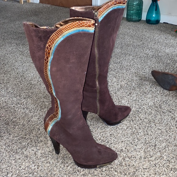 Suede Cowboy Knee Boots - Picture 6 of 6